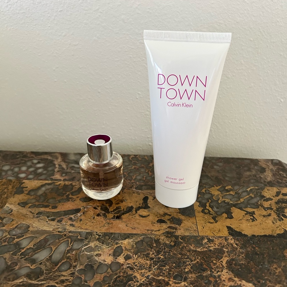 Calvin Klein Downtown Fragrance and Shower Gel Duo